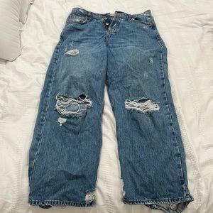 Size 28, blue jeans from forever 21